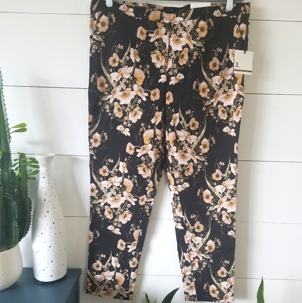 XL Black Floral Pants